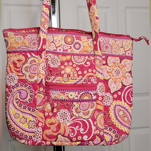 #620 Vera Bradley- Pink/Orange Paisley Tote Bag - Picture 4 of 6